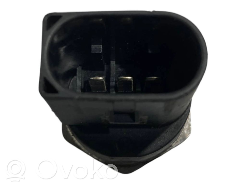 Манометр давления топлива