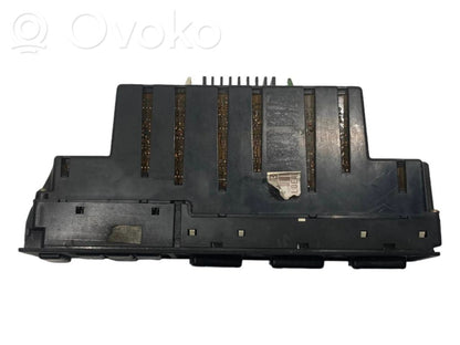 Air conditioning / climate control / interior heating control unit (in the passenger compartment)