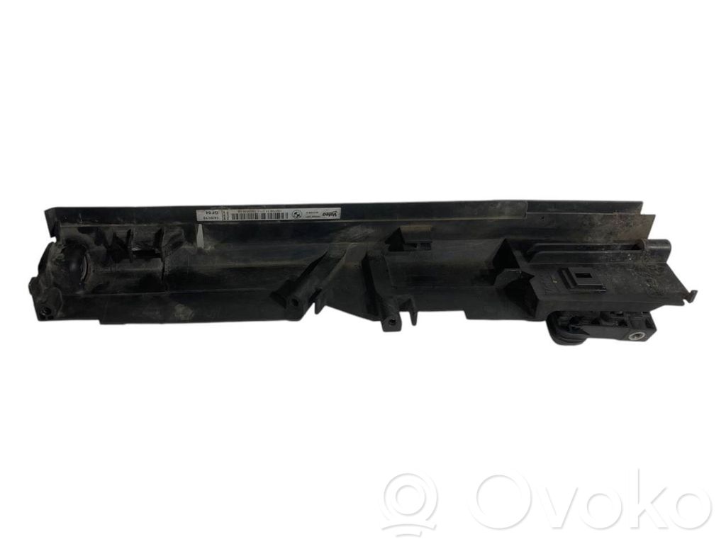 Radiatora (-u) turētājs / kronšteins