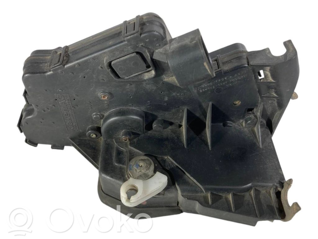 Передний замок