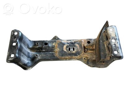 Pārnesumkārbas stiprinājuma kronšteins