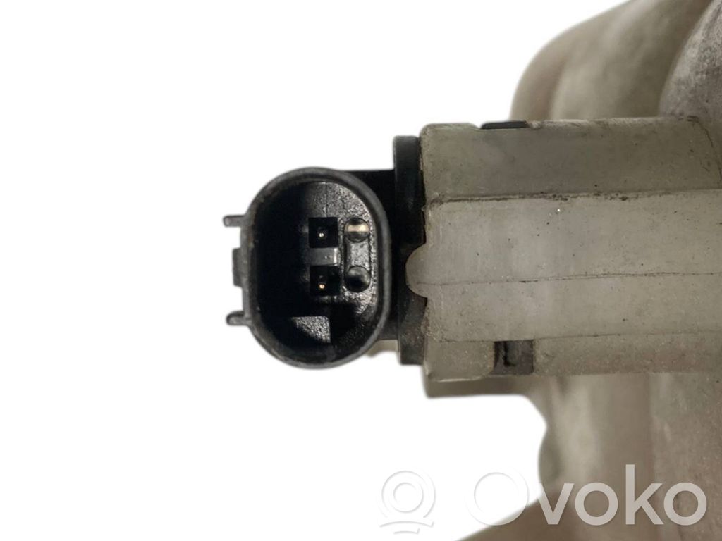 Расширительный бачок охлаждающей жидкости