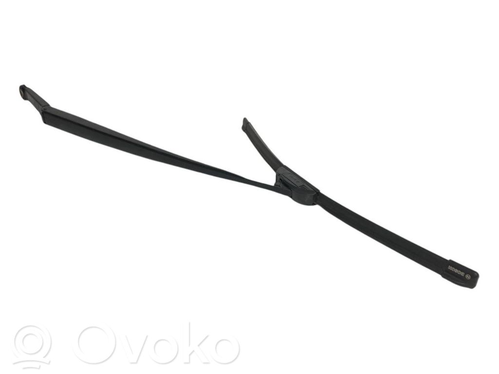 Priekšējā loga tīrītāja kājiņa