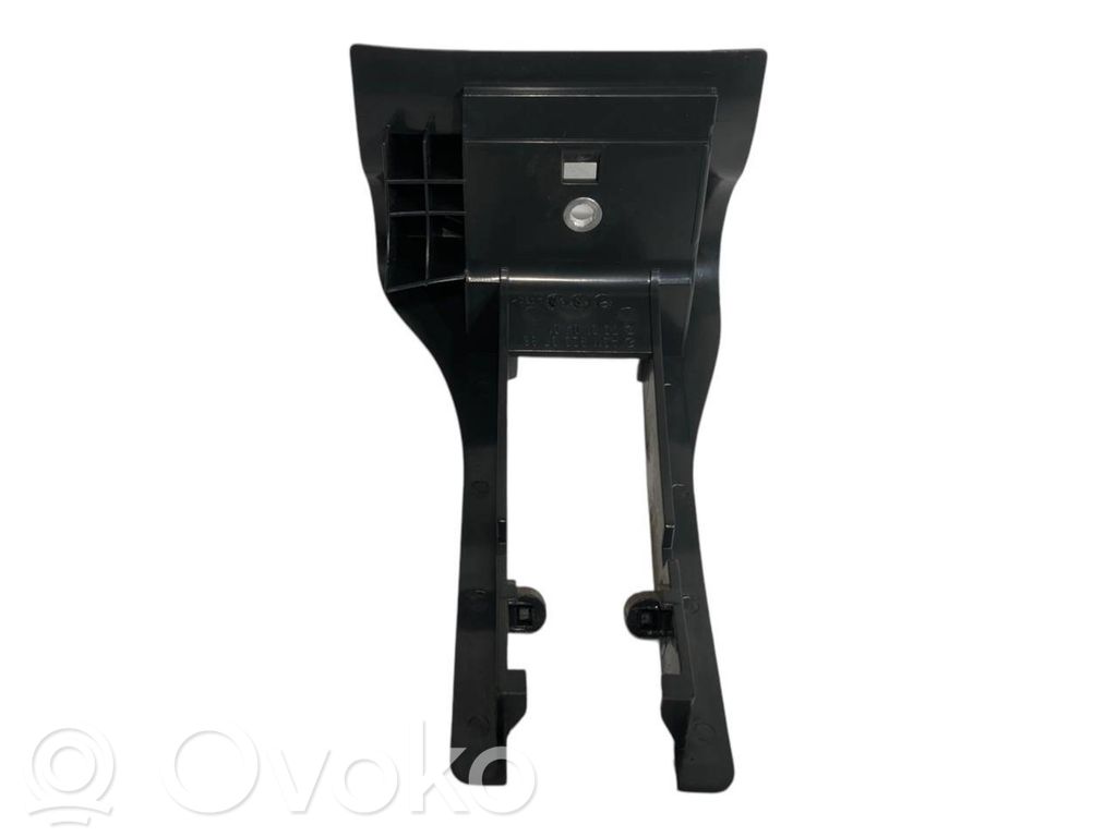 Aizmugurējā sēdekļa sliedīte (-es)