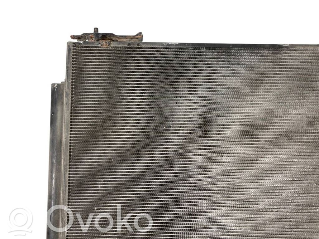 Gaisa kondicioniera dzeses radiators