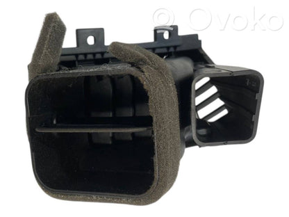 Боковая решетка воздухозаборника