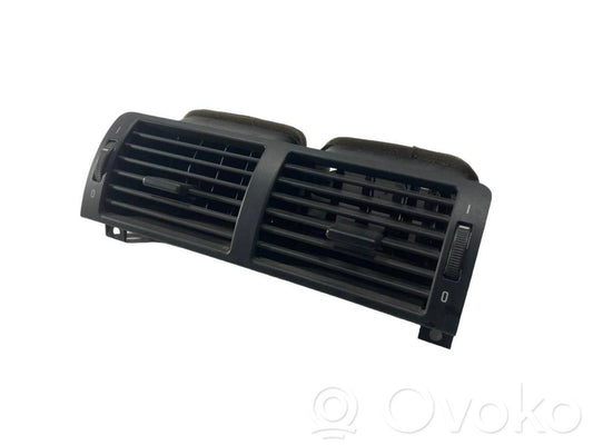 Centrālais gaisa ventilācijas režģis