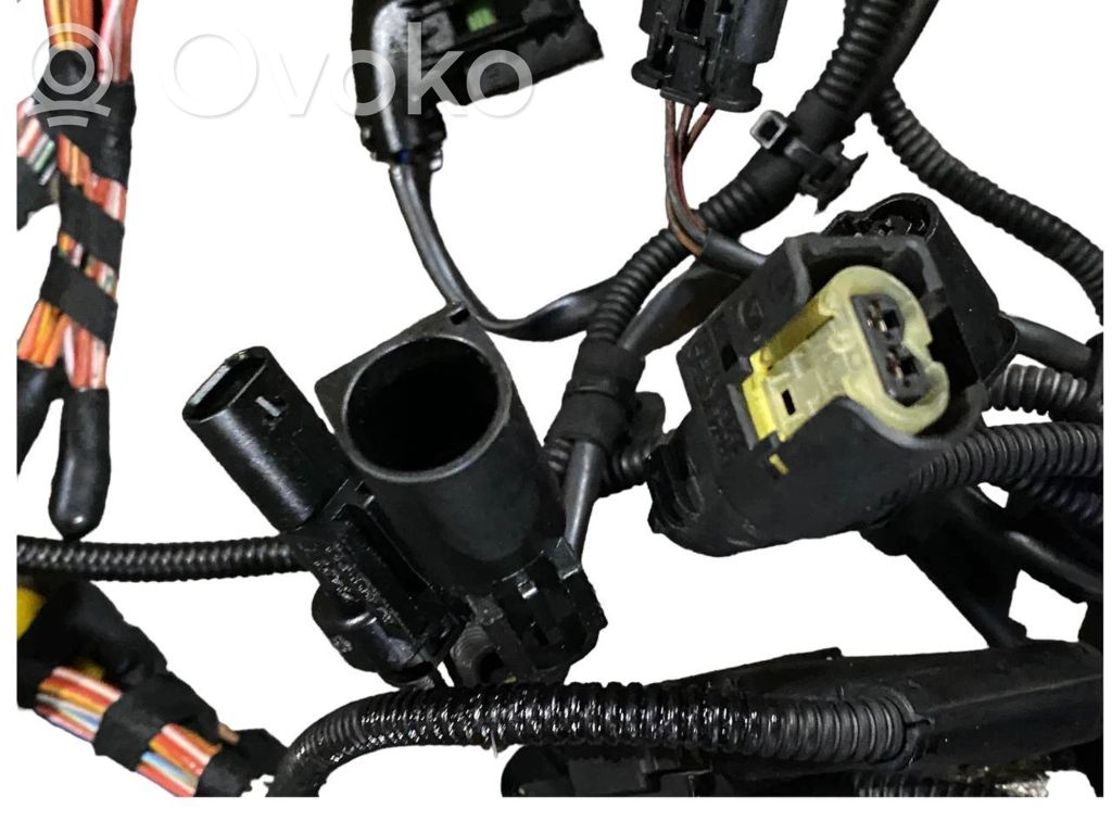 Dzinēja vadu instalācija