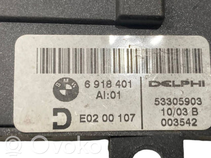 Seat adjustment switch(es)