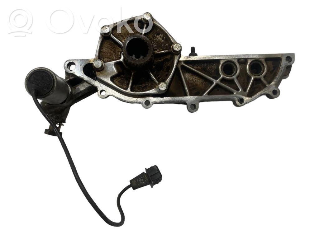 Eļļas pievades caurulīte (karterī)