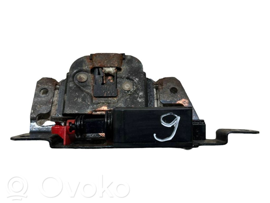 Rear cover lock