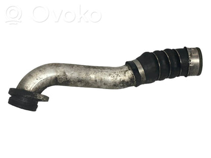 Шланг(и)/труба(ы) интеркулера