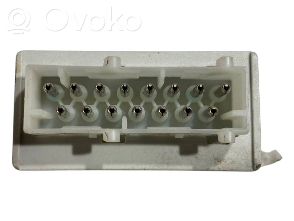 Trunk lid control unit