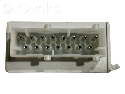 Trunk lid control unit