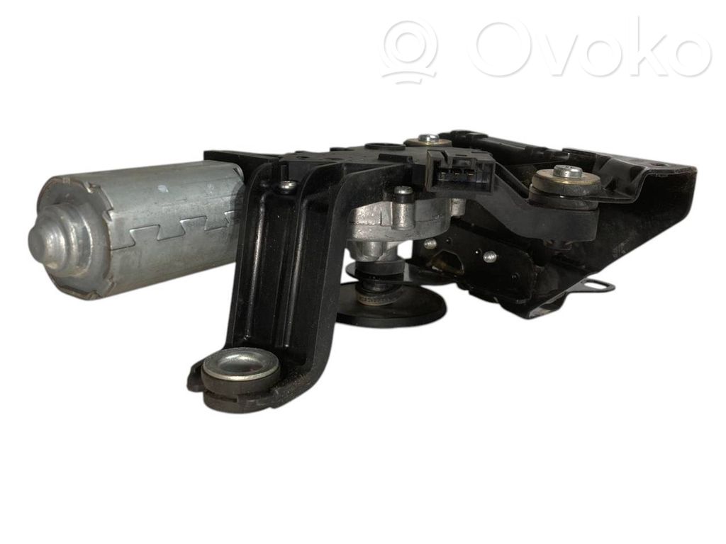 Aizmugurējā loga tīrītāja motoriņš