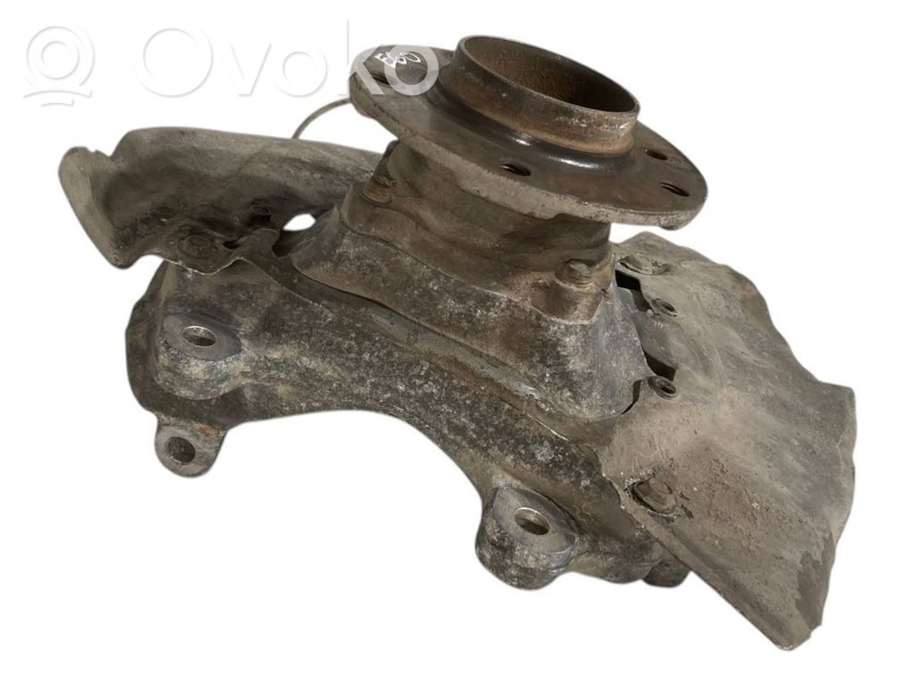 Priekšējā riteņa rumbas vārpstas šarnīrs (stupica, capfa)