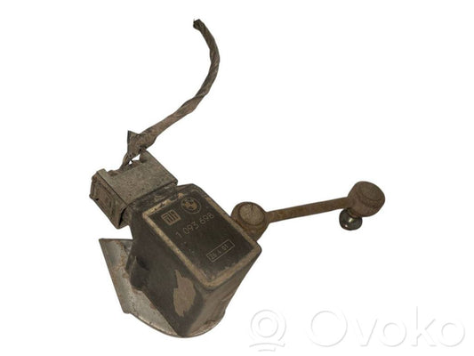 Height sensor (headlights)