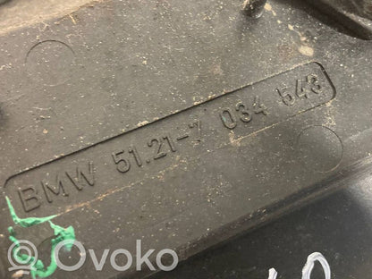 Aizmugurē turētājs / kronšteins ārējam atvēršanas rokturim