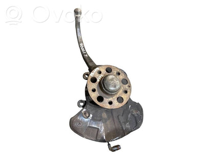 Priekšējā riteņa rumbas vārpstas šarnīrs (stupica, capfa)