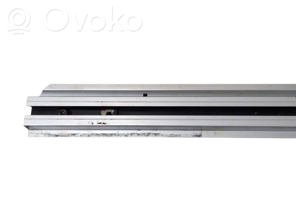 Другая часть интерьера