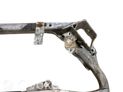 Передняя перекладина