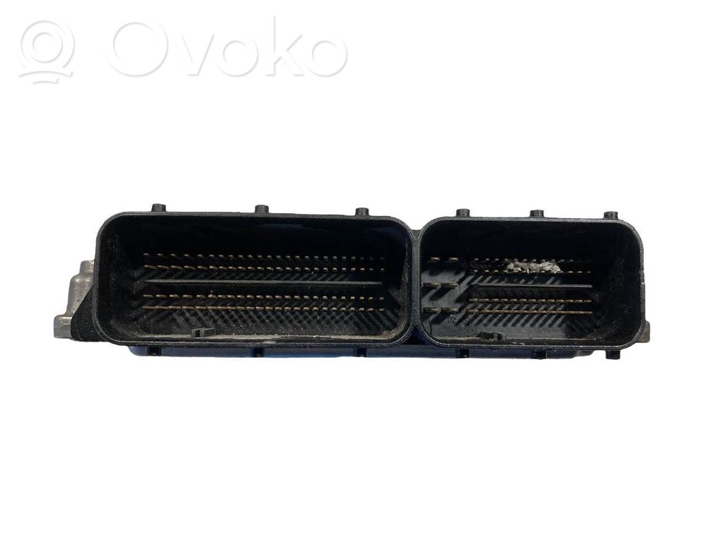 Dzinēja vadības bloks