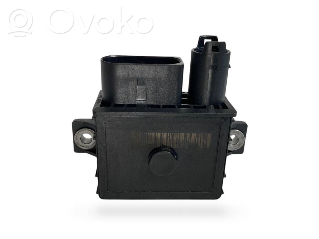 Glow plug relay