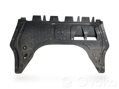 Dzinēja apakšas aizsargs