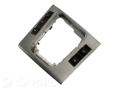 Декоративная накладка на рычаг переключения передач (пластик)