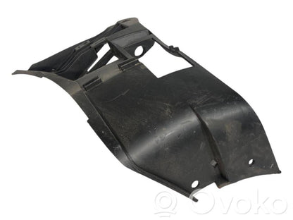 Priekšpusē bampera turētājs