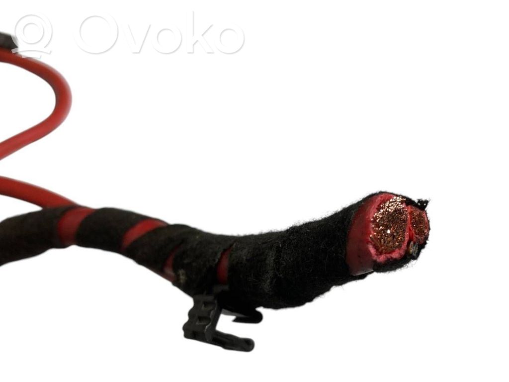 Узел соединения положительного провода