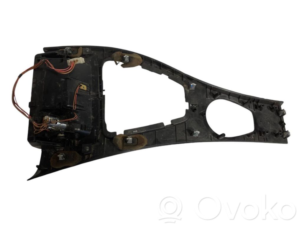 Декоративная накладка на рычаг переключения передач (пластик)