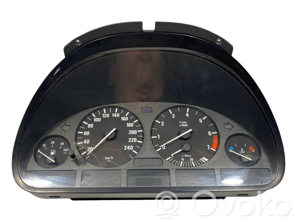 Spidometrs (instrumentu panelī)