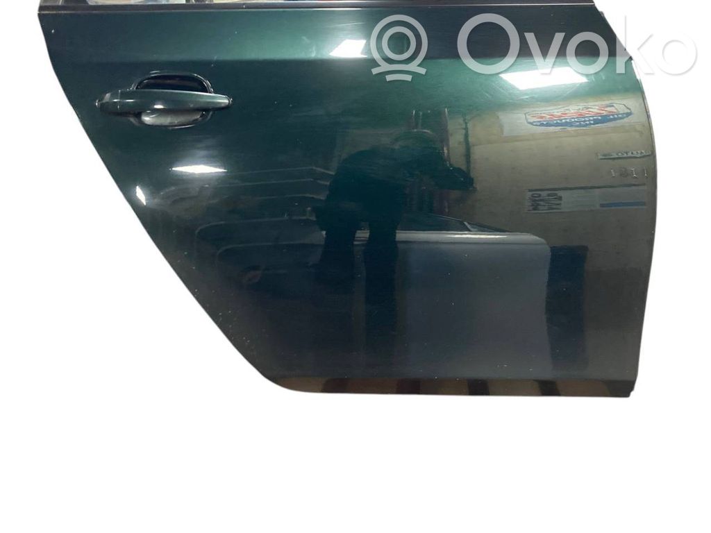 Aizmugurējās durvis