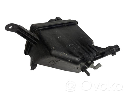 Dzesēšanas šķidruma izplešanās tvertne