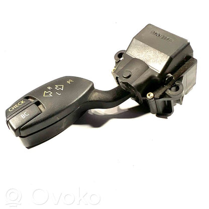 Pagrieziena signālu / lukturu sviria