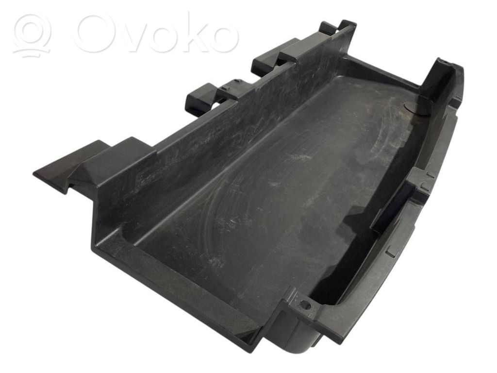 Mantu nodalījums stumbrs