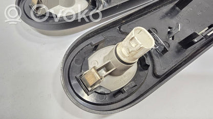 Spārna pagrieziena lukturis