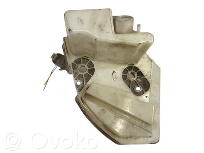 Logu šķidruma tvertne