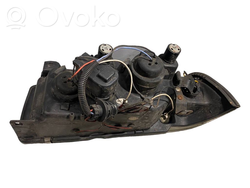 Priekšējo lukturu komplekts