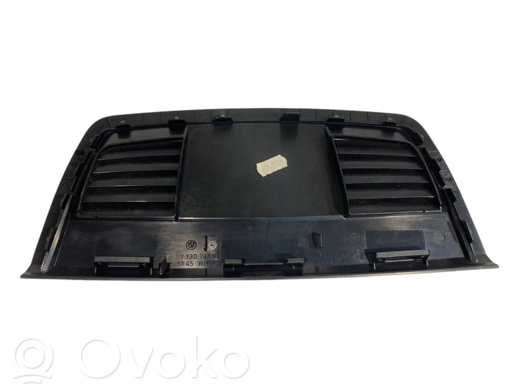 Cita veida paneļa detaļa