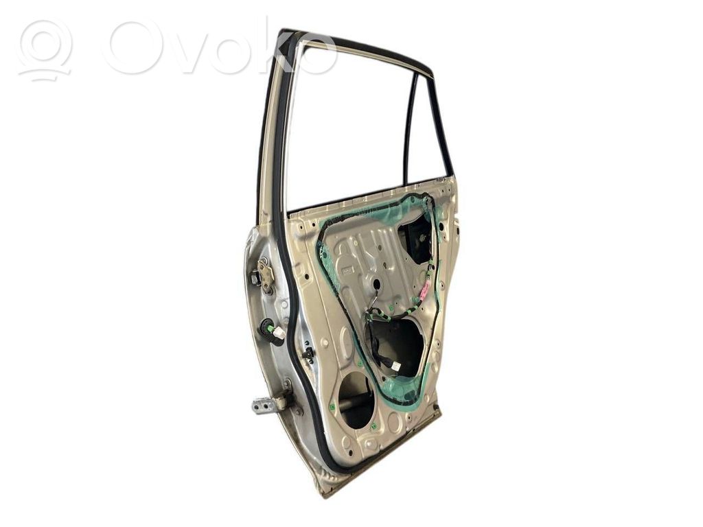 Aizmugurējās durvis