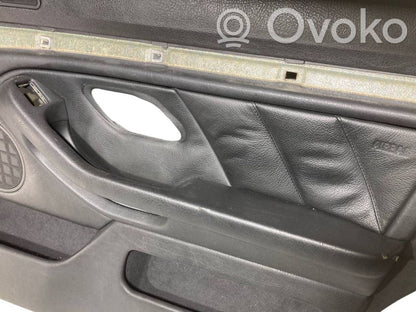 Priekšējo durvju apdare