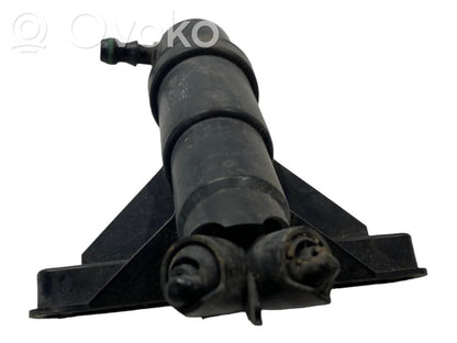 Lukturu mazgātāja sprausla (-as)