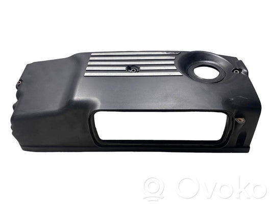 Engine cover (decorative trim)