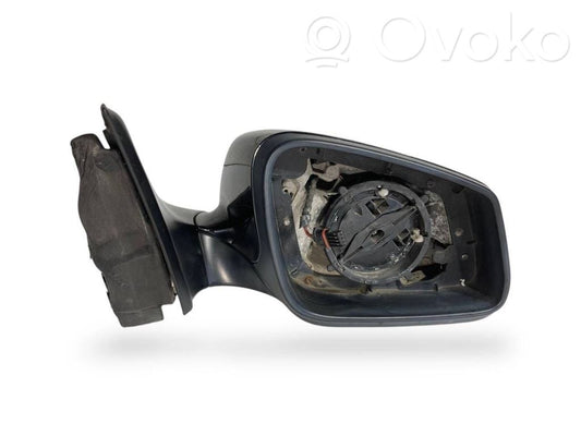 Mirror (electrically controlled)