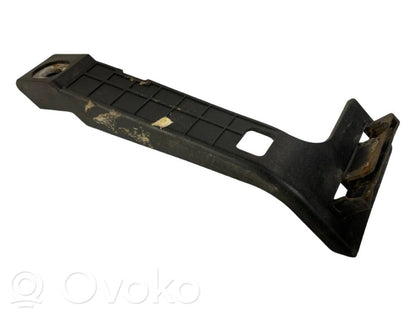 Akseleratora pedāļa turētājs