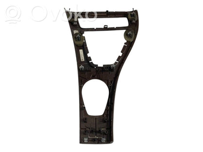 Salona dekoratīvās apdares komplekts