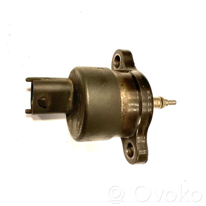 Fuel pressure regulator
