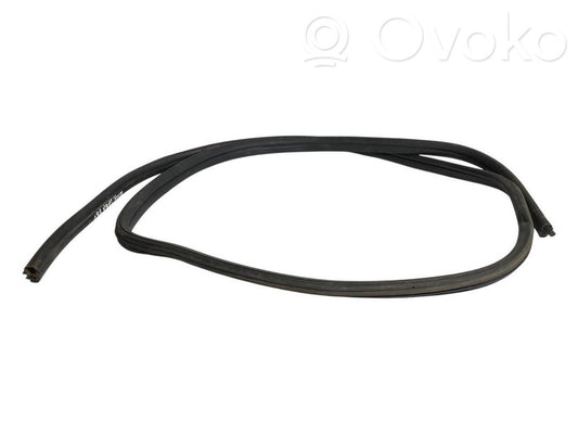 Aizmugurē apdares gumija (virsbūvē)